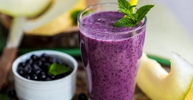 Gluten-free smoothie with chia seeds